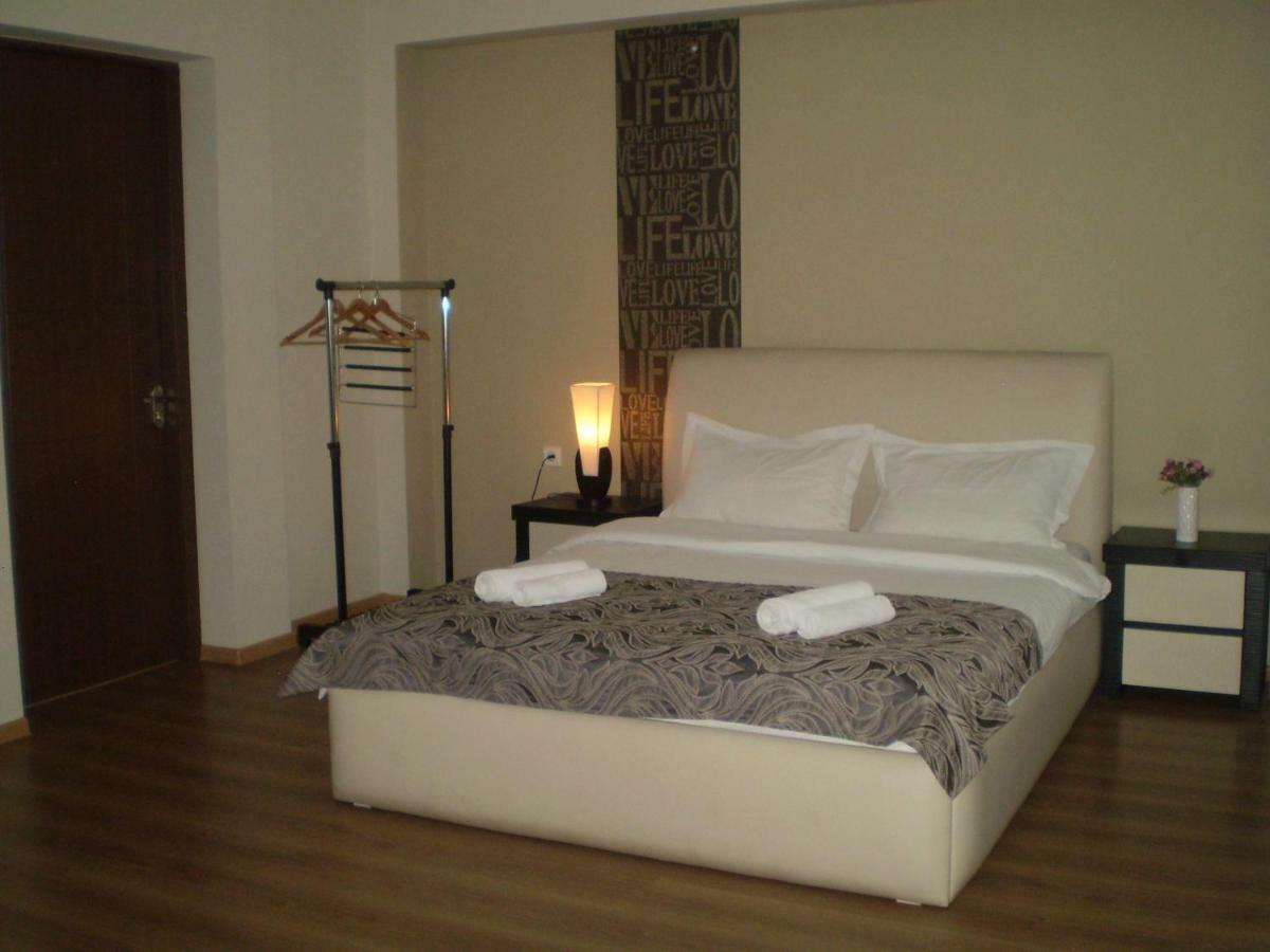 New Hotel Τυφλίδα Εξωτερικό φωτογραφία